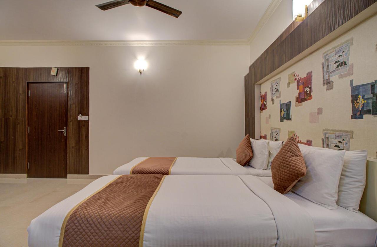 Hotel Royal Classio, Bengaluru Kültér fotó