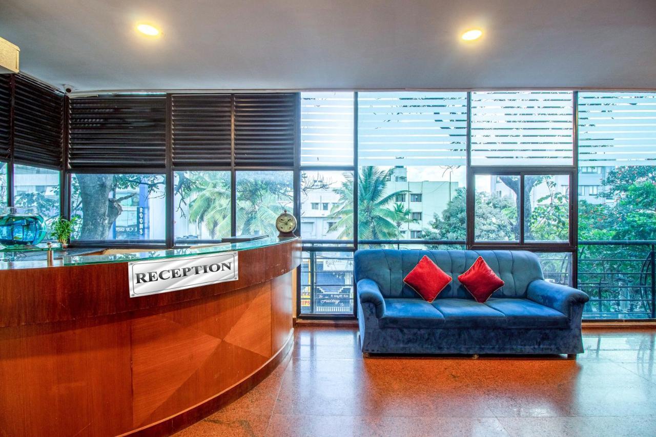 Hotel Royal Classio, Bengaluru Kültér fotó